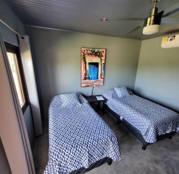 הוסטל The Inn At Punta Mala