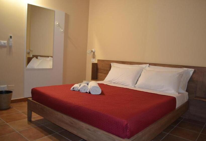 تختخواب و صبحانه Al Borgo Ritrovato