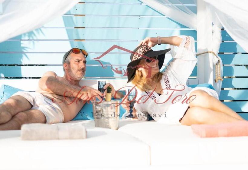 مبيت وإفطار Cabañas Aires Del Toro, Boutique & Bb  Curacavi