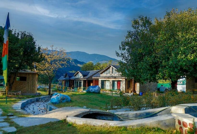 ベッドアンドブレックファースト Chanshal Camps And Resort