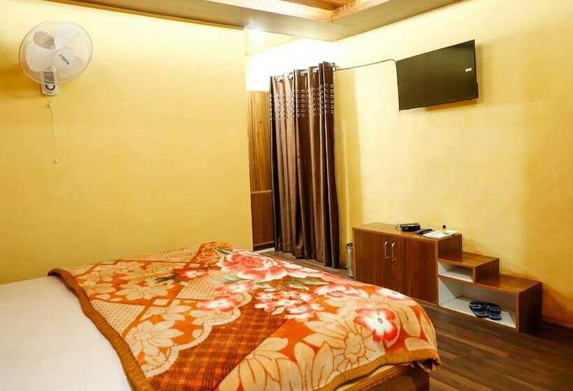 ベッドアンドブレックファースト Chanshal Camps And Resort