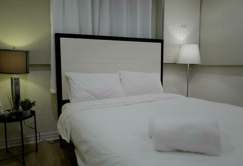 Bed and Breakfast Le Boutique Great Toronto