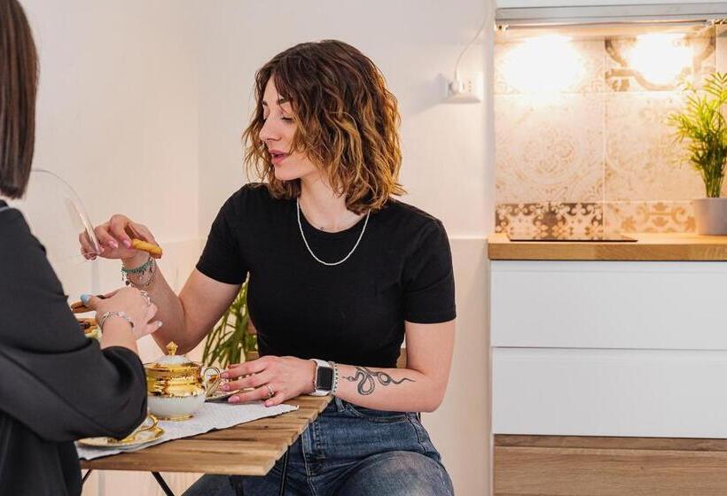 צימר Olio Su Tela