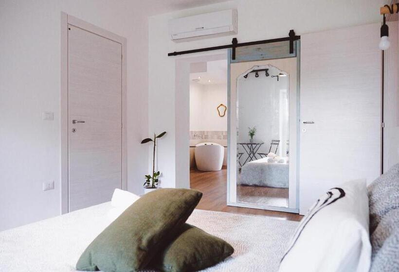 צימר Olio Su Tela