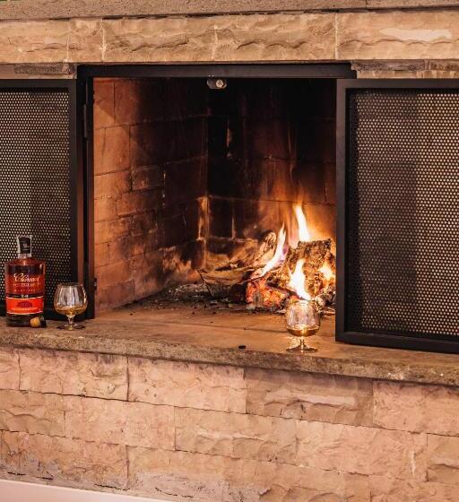 צימר Olio Su Tela