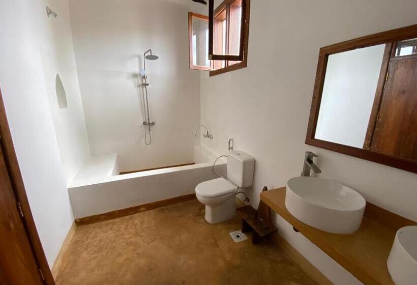 تختخواب و صبحانه Zuzanu House