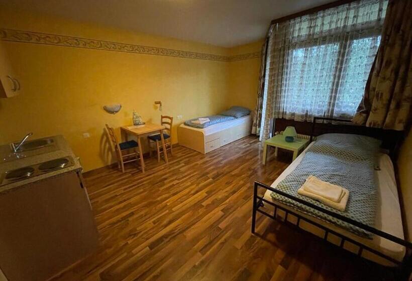 호텔 Restaurant Benny