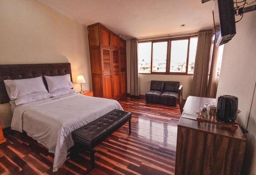 Gran Kunturwasi Hotel Senior