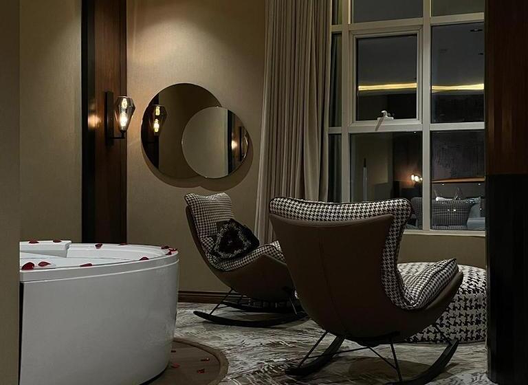 Horizon Hotel Suites