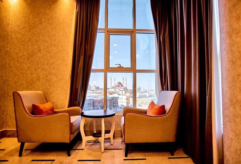 Horizon Hotel Suites