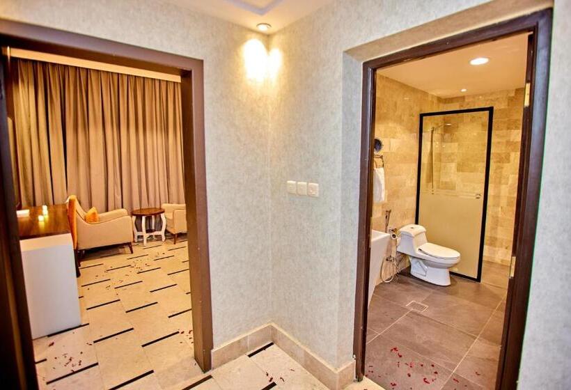 Horizon Hotel Suites