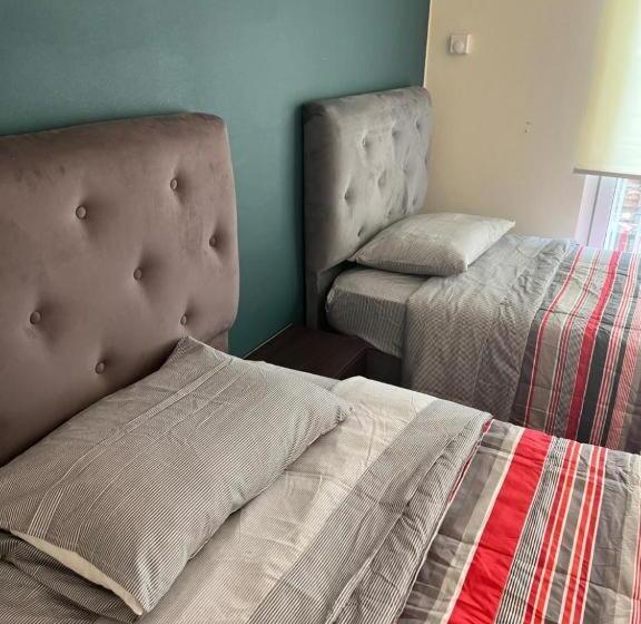 Hostal Casona Del Mar