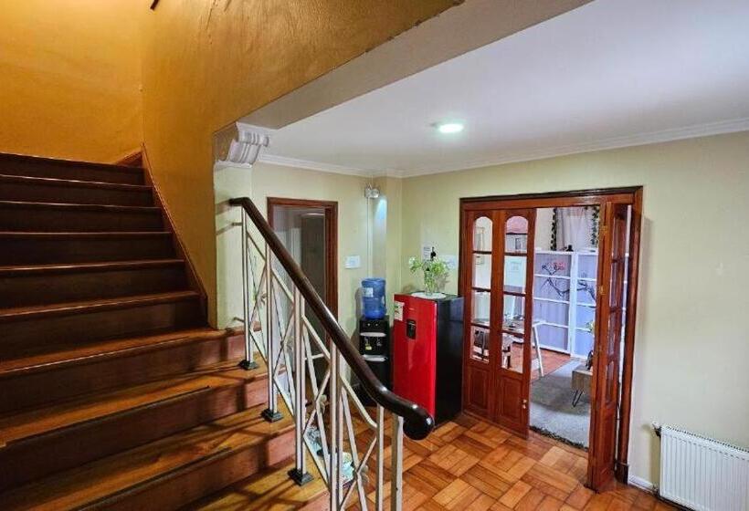 Hostal Casona Del Mar