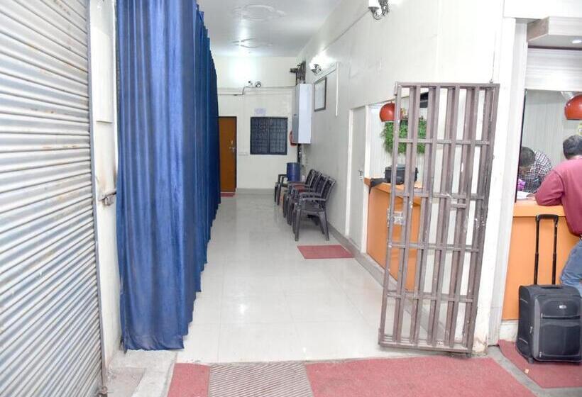 בית מלון כפרי Ankur Guest House, Prayagraj