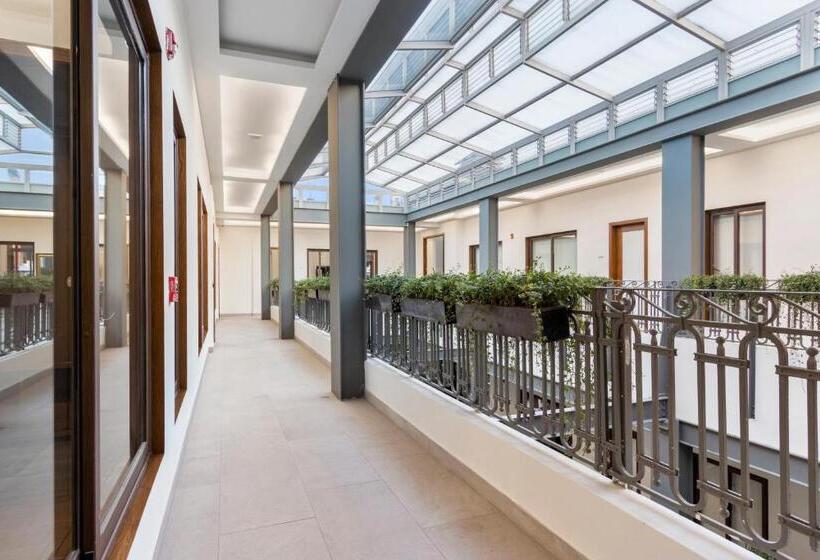 هتل Casa Herrmann Suites