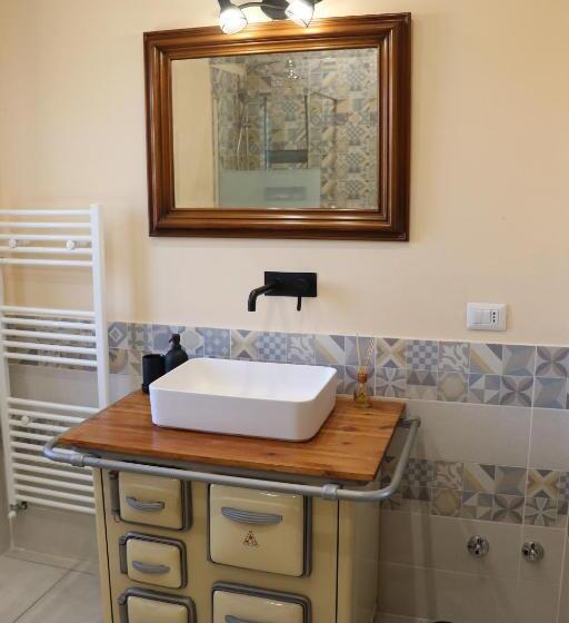 ホテル Cascina Angelina