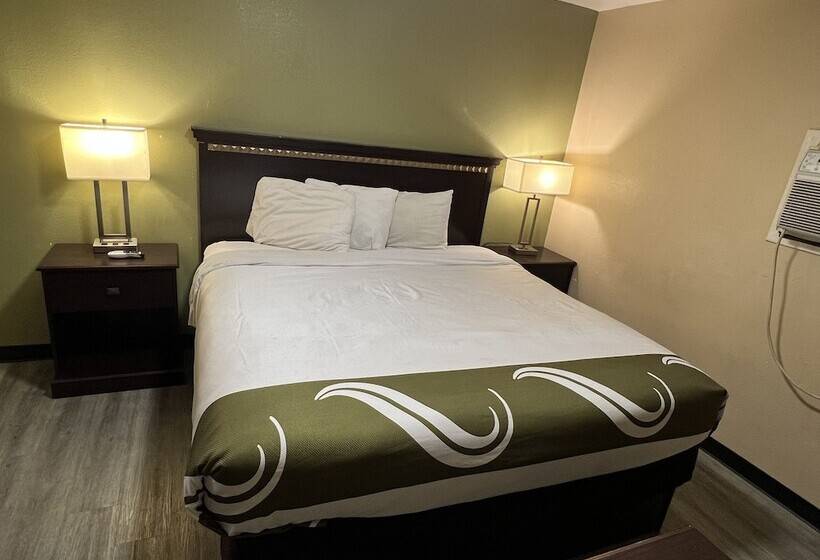 Отель Country Inn Giddings