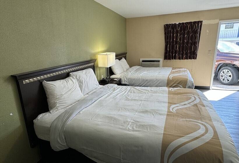 Отель Country Inn Giddings