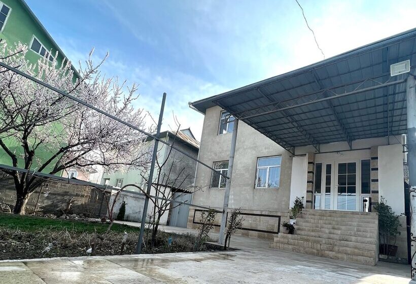 هتل کپسول Abs Guest House Osh