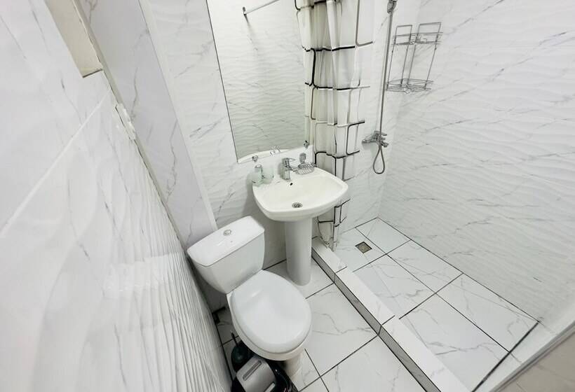 هتل کپسول Abs Guest House Osh