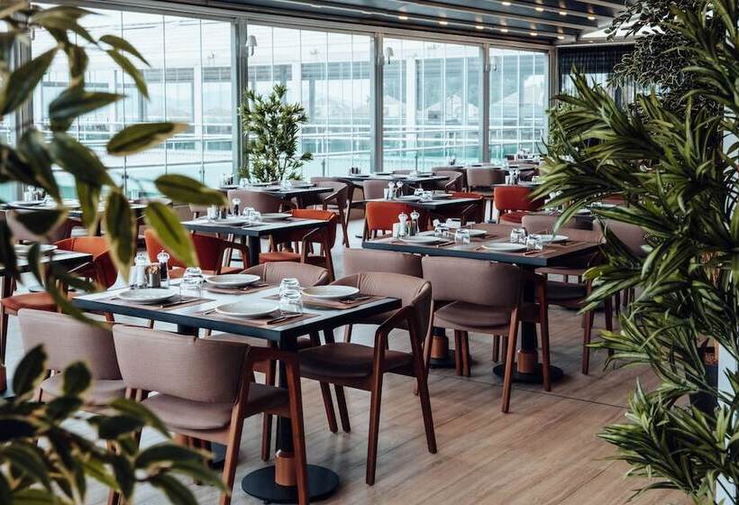 ホテル Destiny Marine