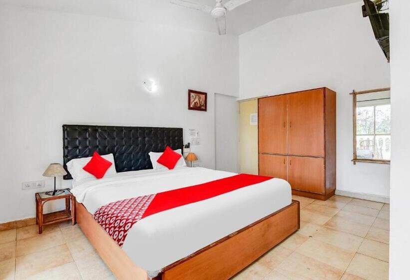 Отель Flagship Colva Beachside Resort