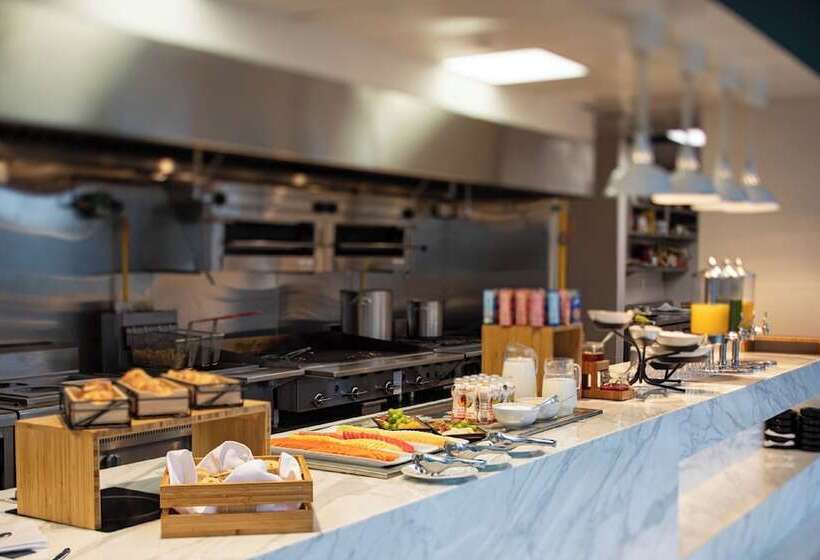 בית מלון כפרי Galeria Plaza Monterrey