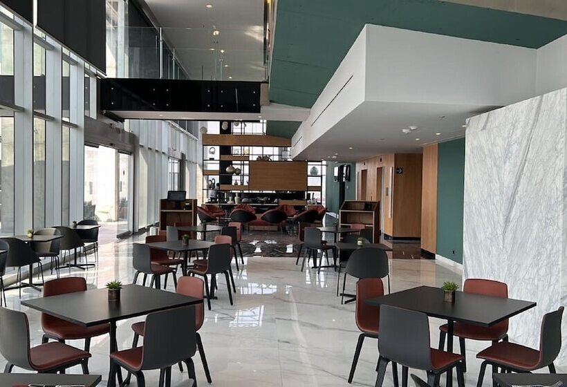 בית מלון כפרי Galeria Plaza Monterrey