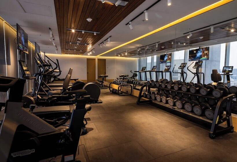 בית מלון כפרי Galeria Plaza Monterrey