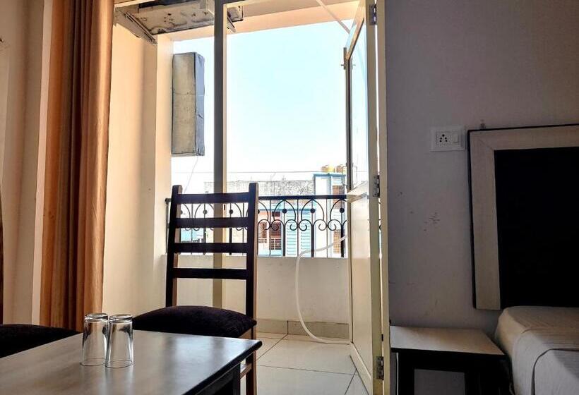 ホテル Heartwood City Corbett