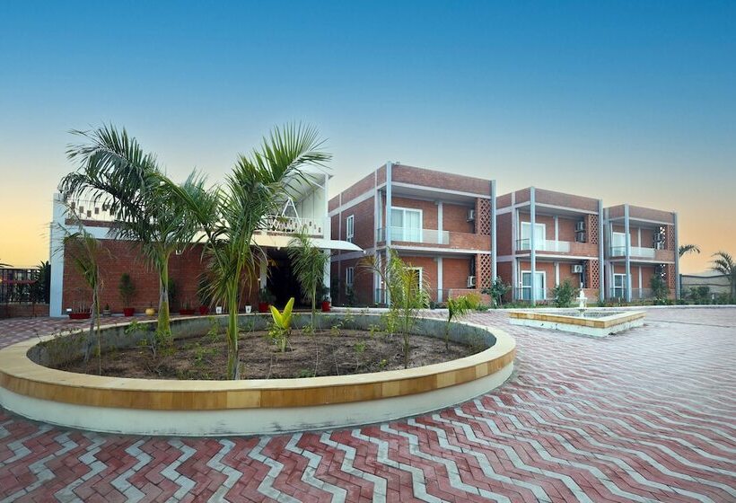 فندق Innbox Farmstay   Rajpura Punjab