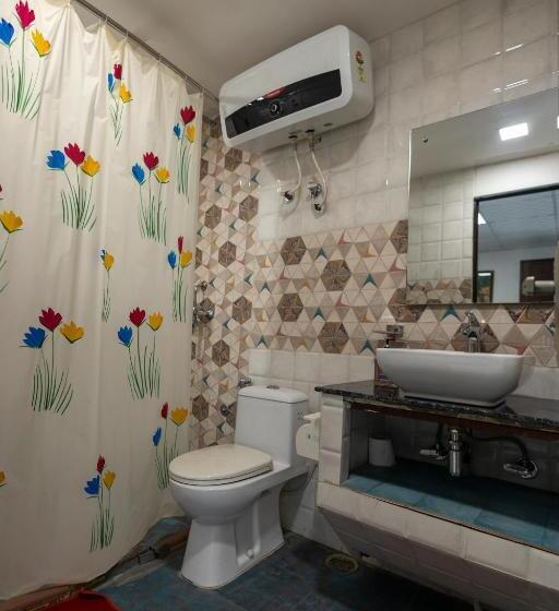 ホテル Innbox Farmstay   Rajpura Punjab