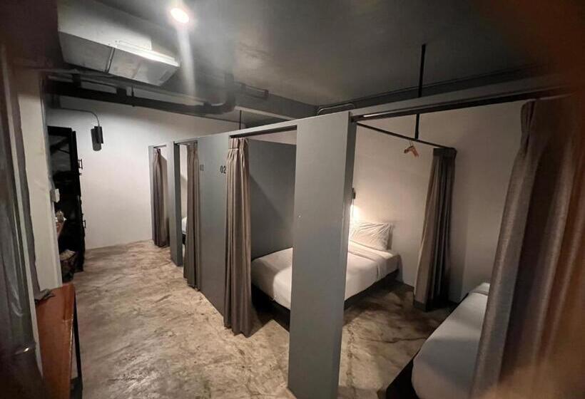 בית מלון כפרי Jai Bed And Cafe