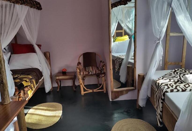 호텔 Kilimanjaro Scenic Lodge