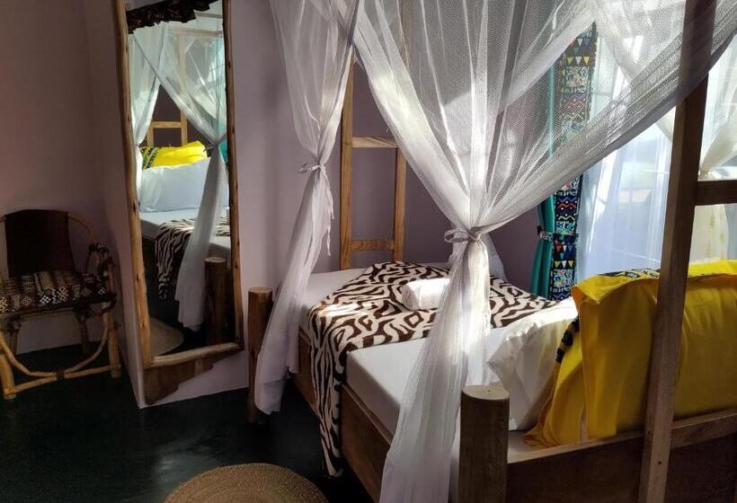 호텔 Kilimanjaro Scenic Lodge