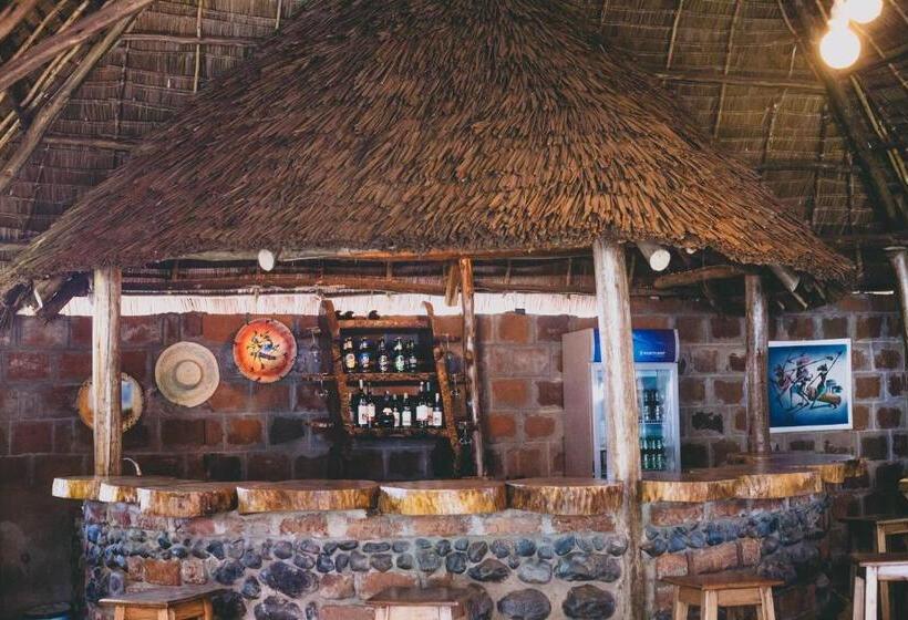 호텔 Kilimanjaro Scenic Lodge