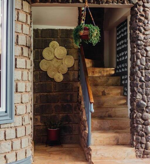 호텔 Kilimanjaro Scenic Lodge