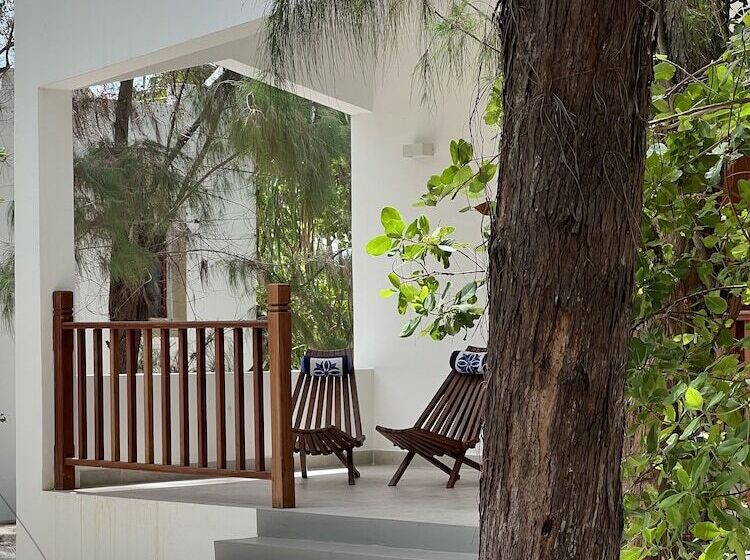 فندق Kivuli Beach Resort Paje