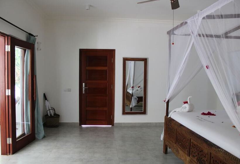 فندق Kivuli Beach Resort Paje