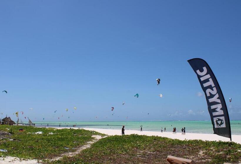 فندق Kivuli Beach Resort Paje