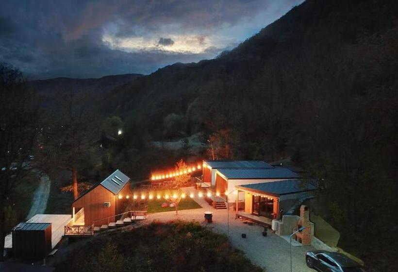 호텔 Kub House Village