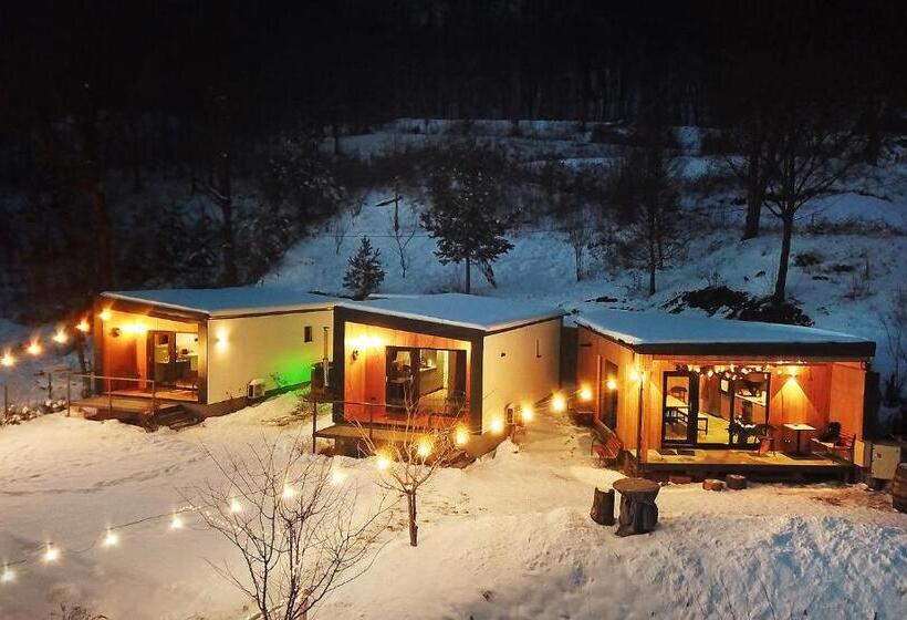 호텔 Kub House Village