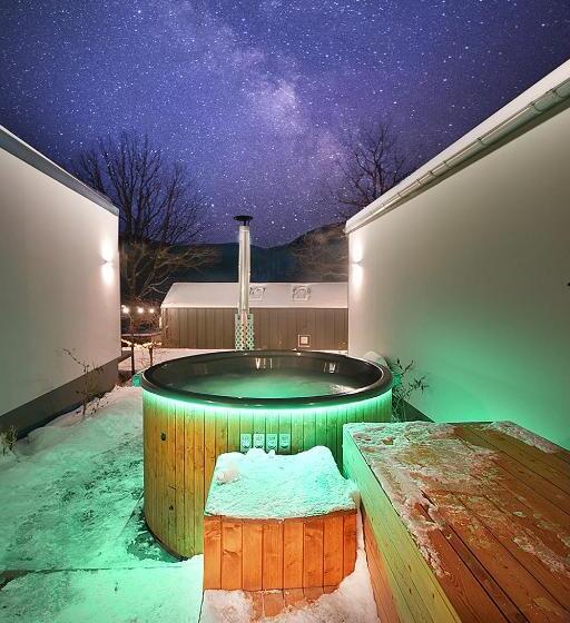 호텔 Kub House Village