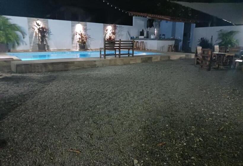 فندق La Casa Azul De Samara