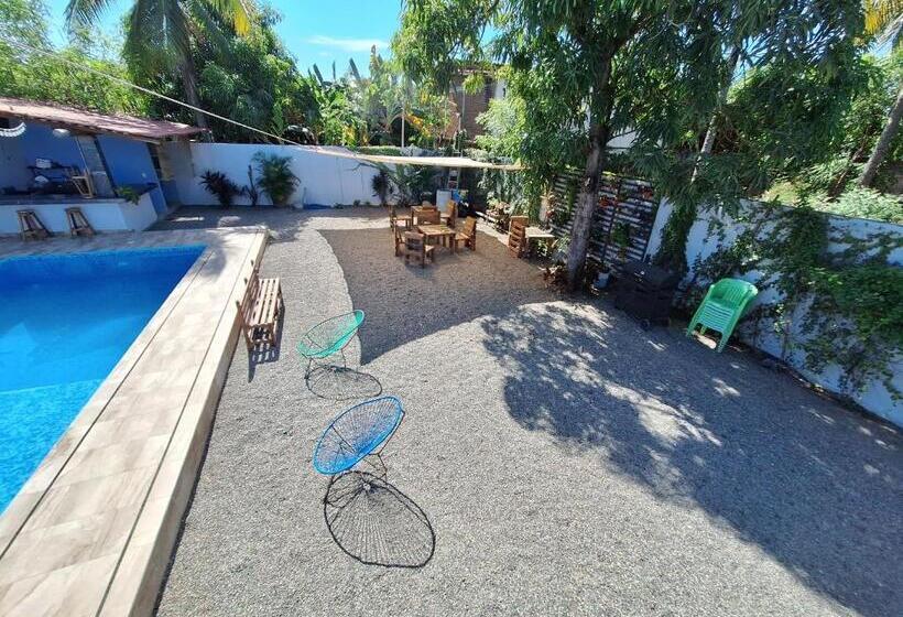 فندق La Casa Azul De Samara