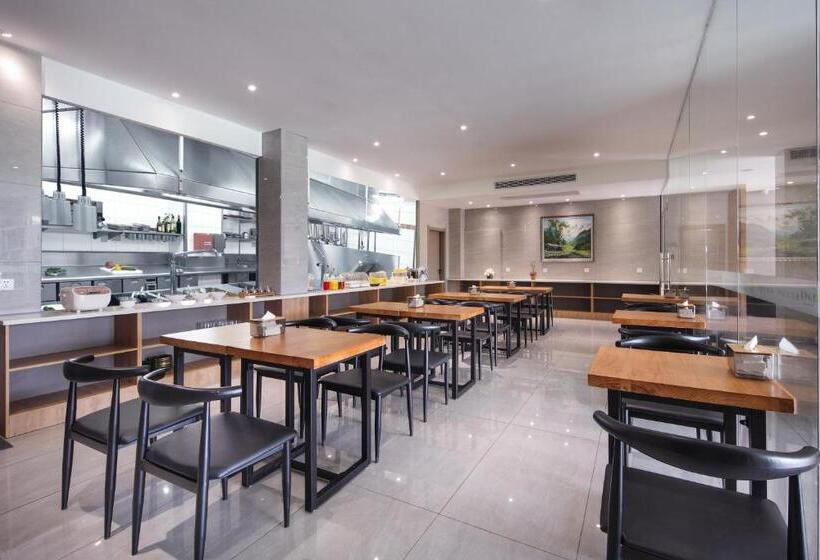 Otel Lanshan Moon Resort