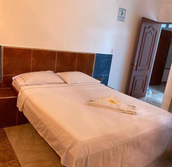 هتل Los Pinos Neiva