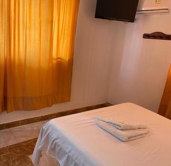 Отель Los Pinos Neiva