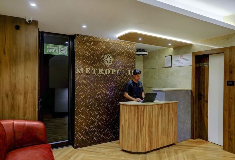 בית מלון כפרי Metropolis Business