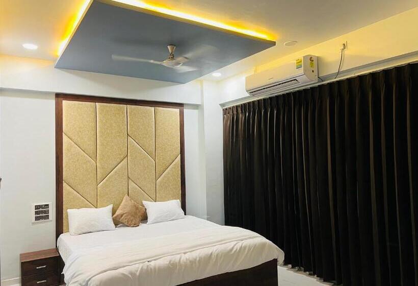 Отель New City Light